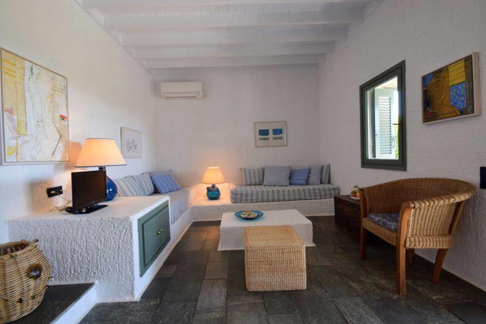 Niriides Villas Selinitsa 외부 사진