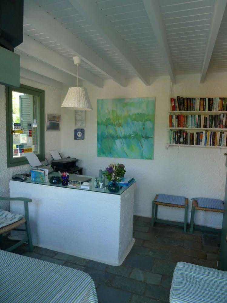 Niriides Villas Selinitsa 외부 사진